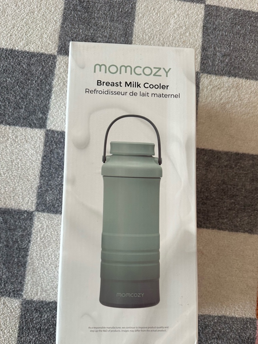 Momcozy Portable Breast Milk Cooler in Sage Green